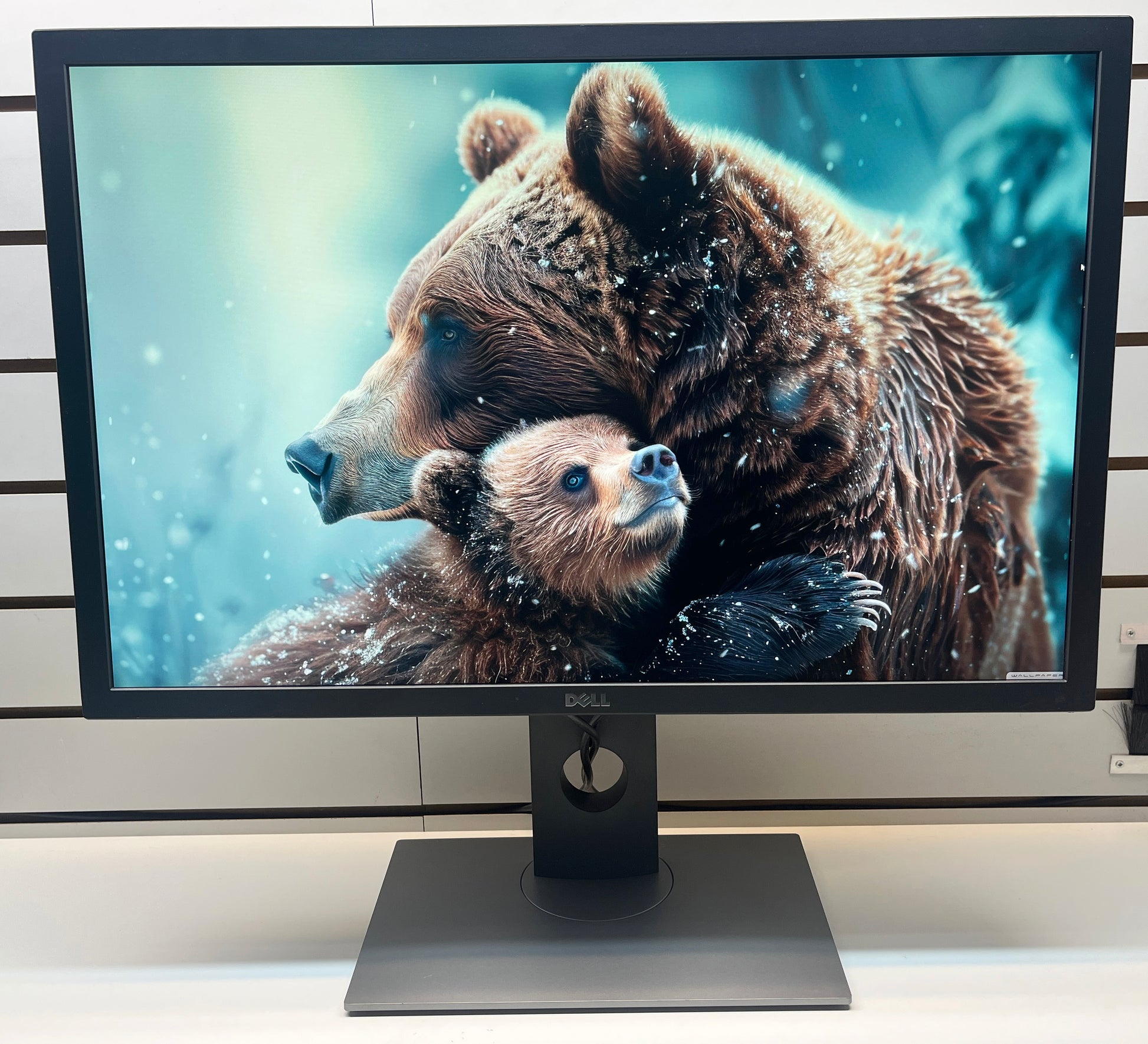 Dell UP3017 Monitor | Black | 30" WQXGA 2560 x 1600 | HDMI & DisplayPort