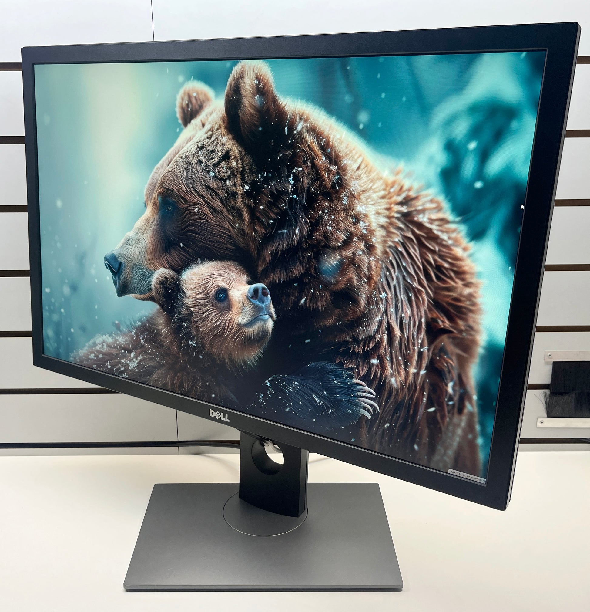 Dell UP3017 Monitor | Black | 30" WQXGA 2560 x 1600 | HDMI & DisplayPort