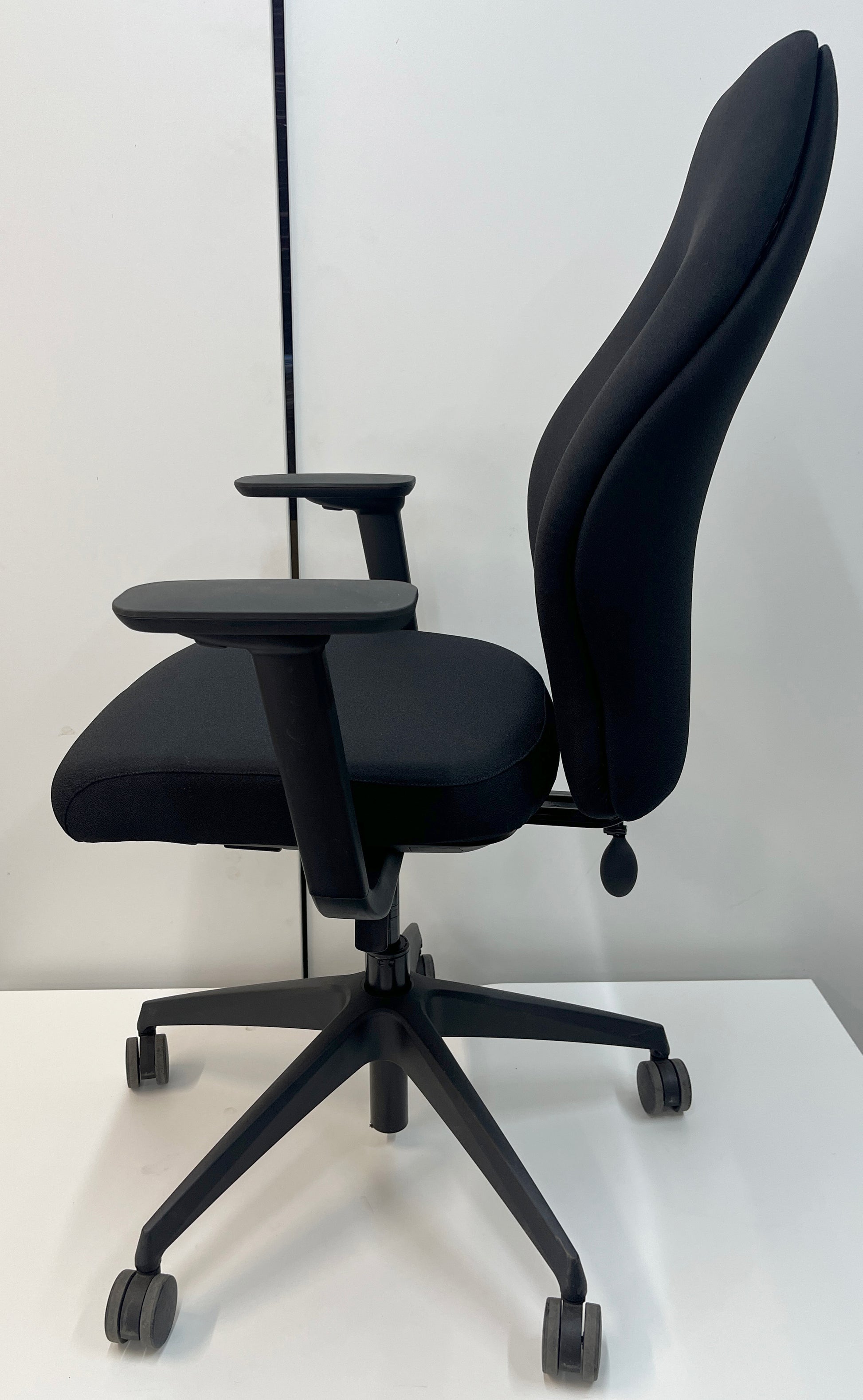 Ergonomic Positiv Plus High Back Black Office Chair (with armrests)