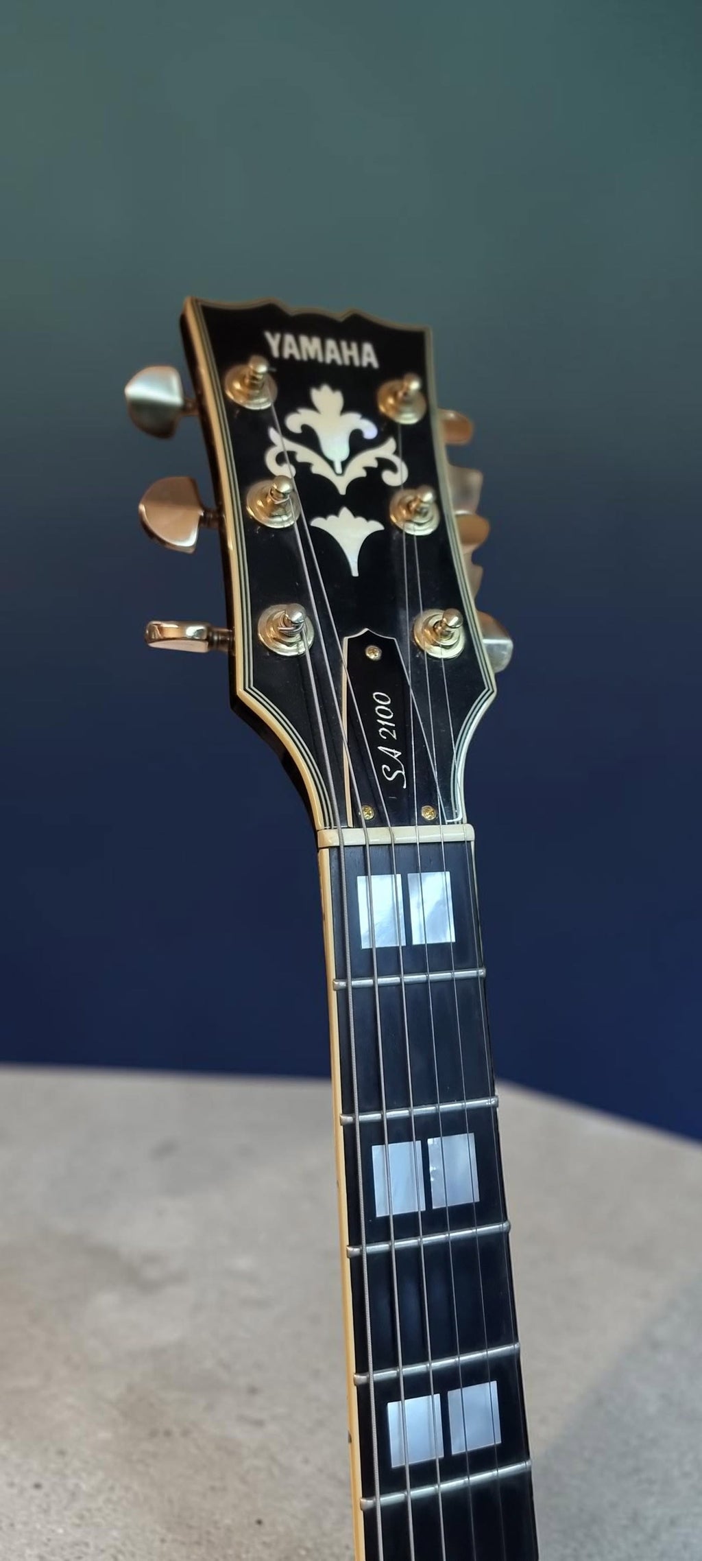 1987 Yamaha SA2100 Semi-Hollow Body Guitar – Polished Ebony with Original Hard Case