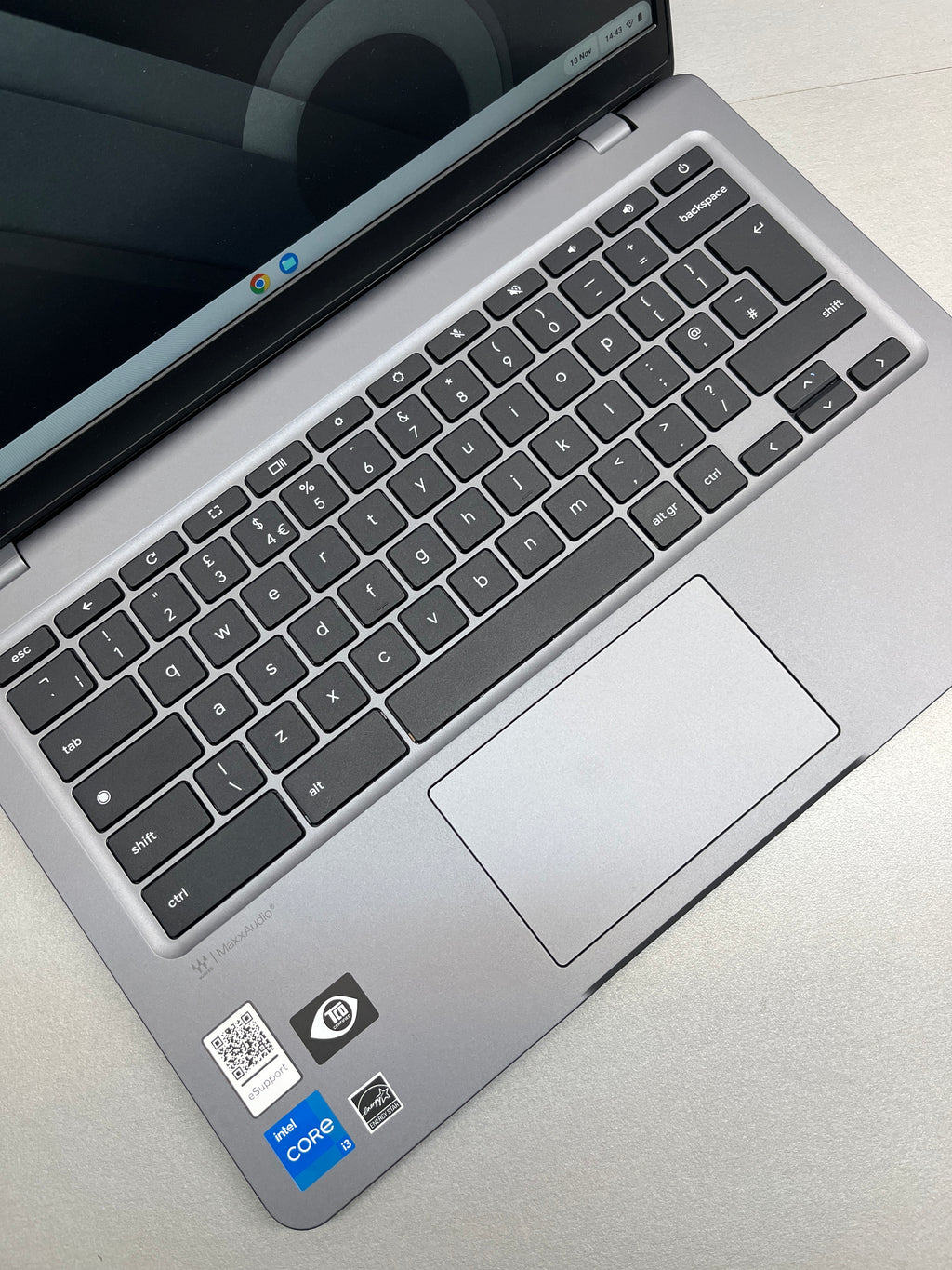 Lenovo Chromebook - 14" Display - Chrome OS