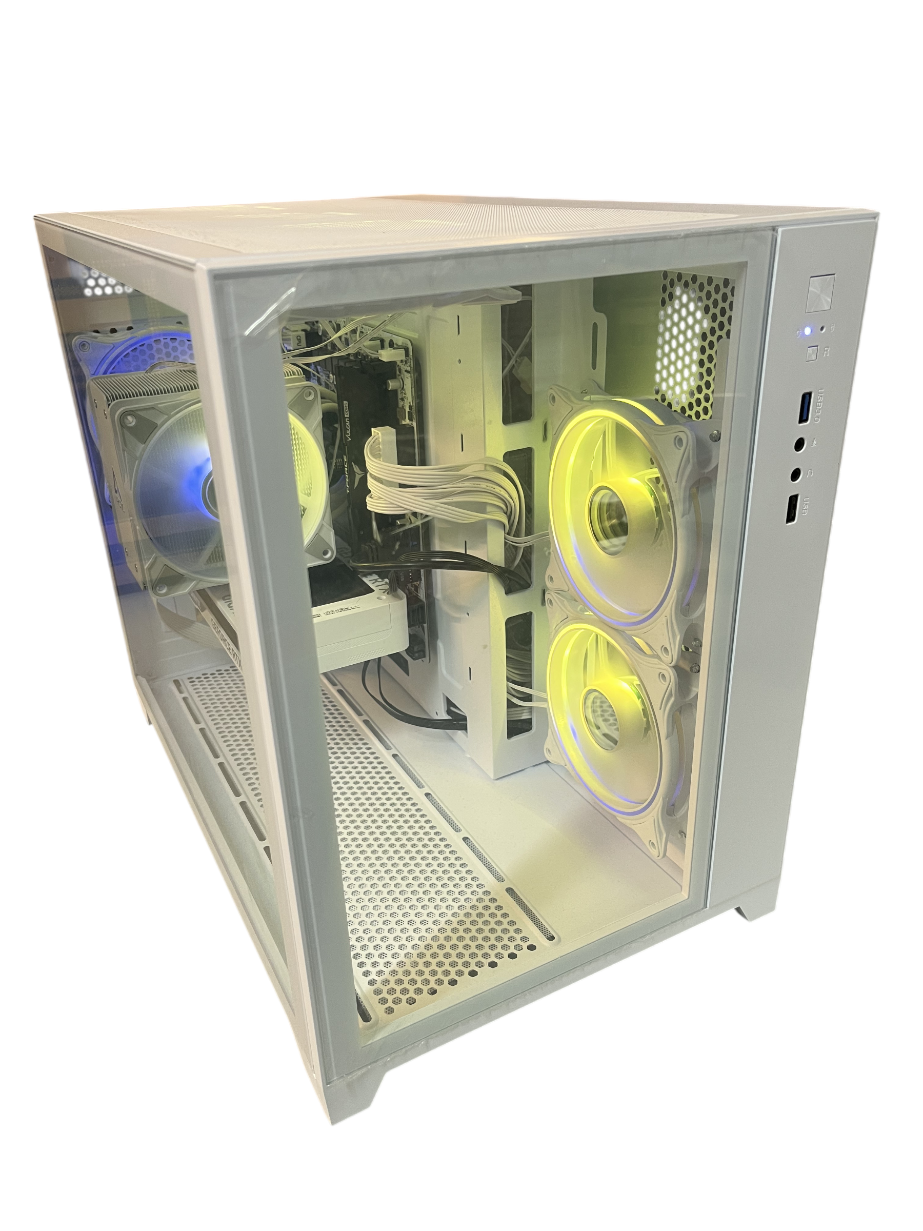 White Gaming PC - Intel Core i5 - 16GB RAM - 1TB SSD - RTX 5060 8GB Graphics - Great For Fortnite, Minecraft & More