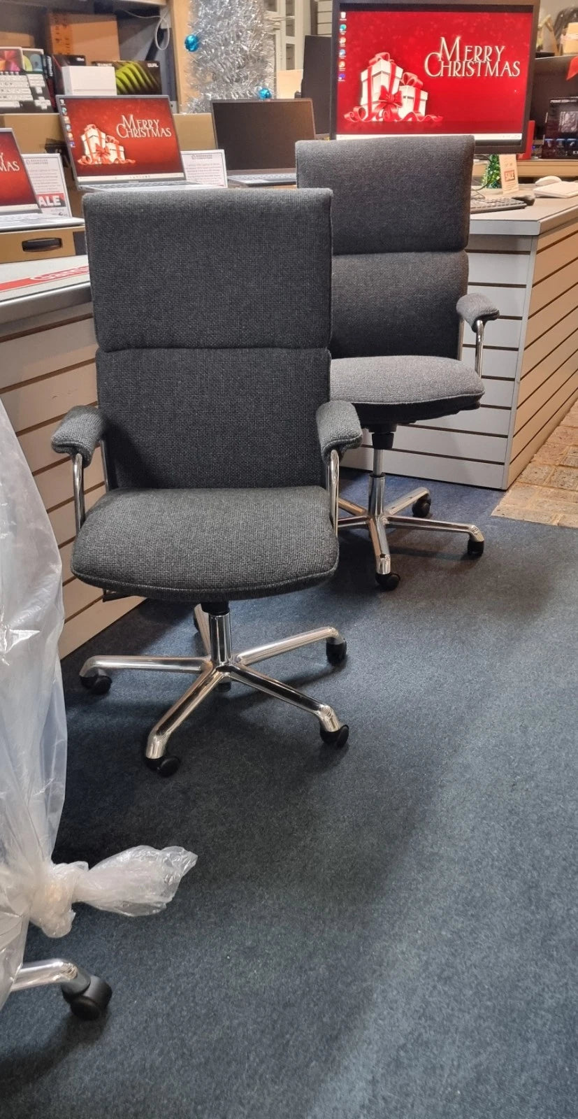 Boss Design Delphi High Back Executive Chair – Chrome Frame, Premium Fabric, Multiple Features