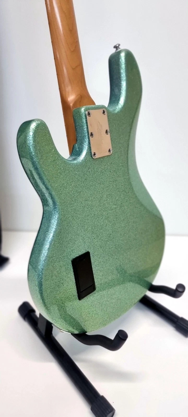 Sterling By Music Man Stingray Ray34 Seafoam Sparkle Finish-Inc Bag, Strap, Stand