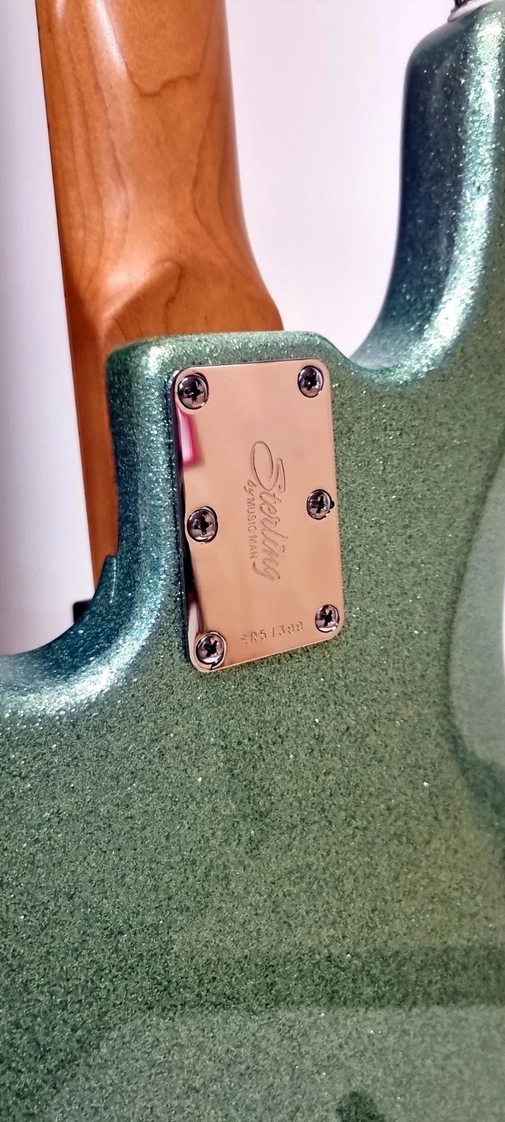 Sterling By Music Man Stingray Ray34 Seafoam Sparkle Finish-Inc Bag, Strap, Stand
