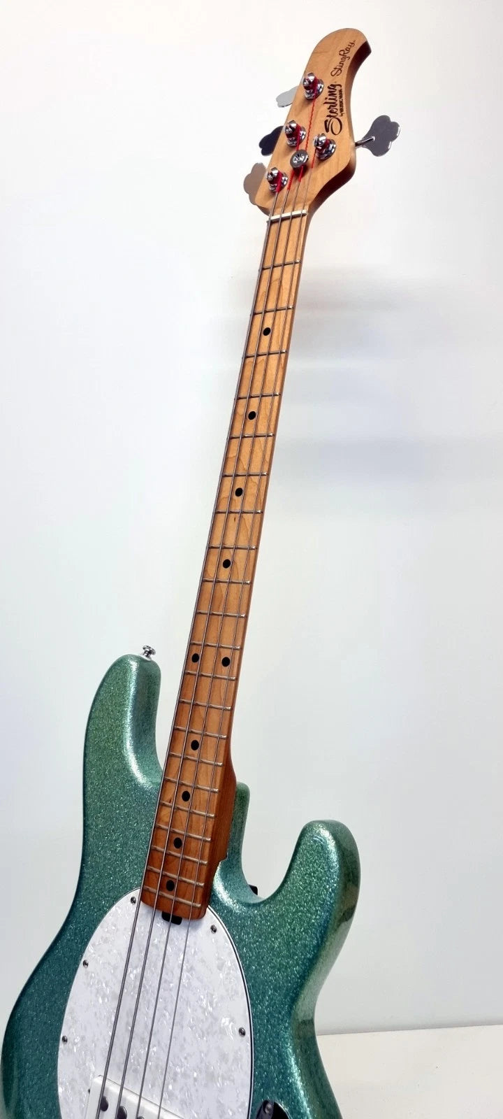 Sterling By Music Man Stingray Ray34 Seafoam Sparkle Finish-Inc Bag, Strap, Stand